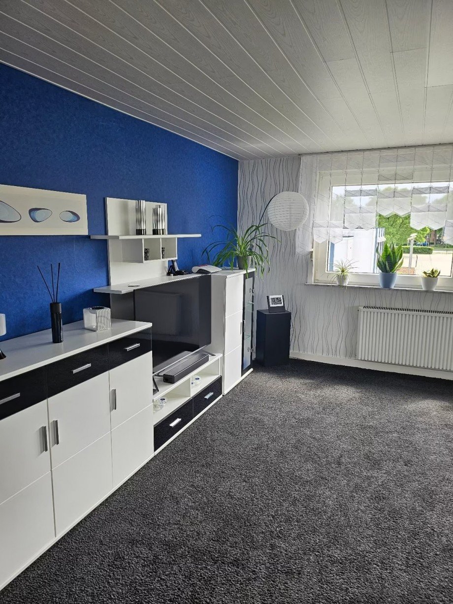 29f49ec3-4d62-4486-a0c5-25f373995d57 Zweifamilienhaus Peine