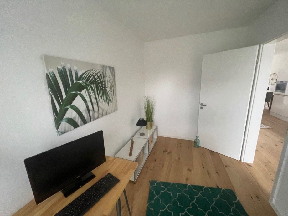 Kind/Arbeiten Reihenendhaus Hannover